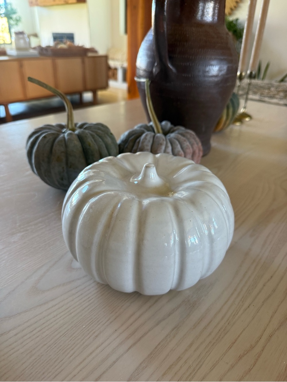 Farmhouse Pottery Vermont Ceramic Heirloom Pumpkin White - Large